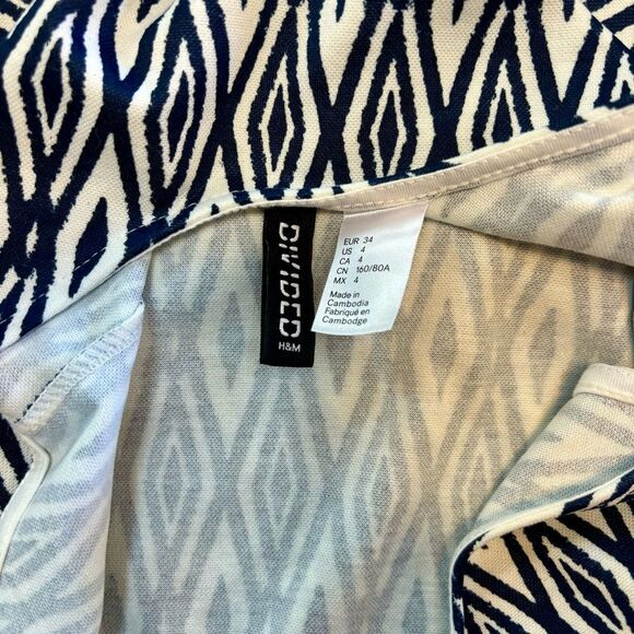 Divided H&M blue and white chevron tribal print fit and flare dress size 4 - Picture 3 of 7